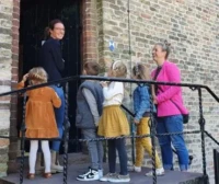 data-src="https://kasteelradboud.nl/wp-content/uploads/2024/08/Website-vierkant-blok-scholen.webp"