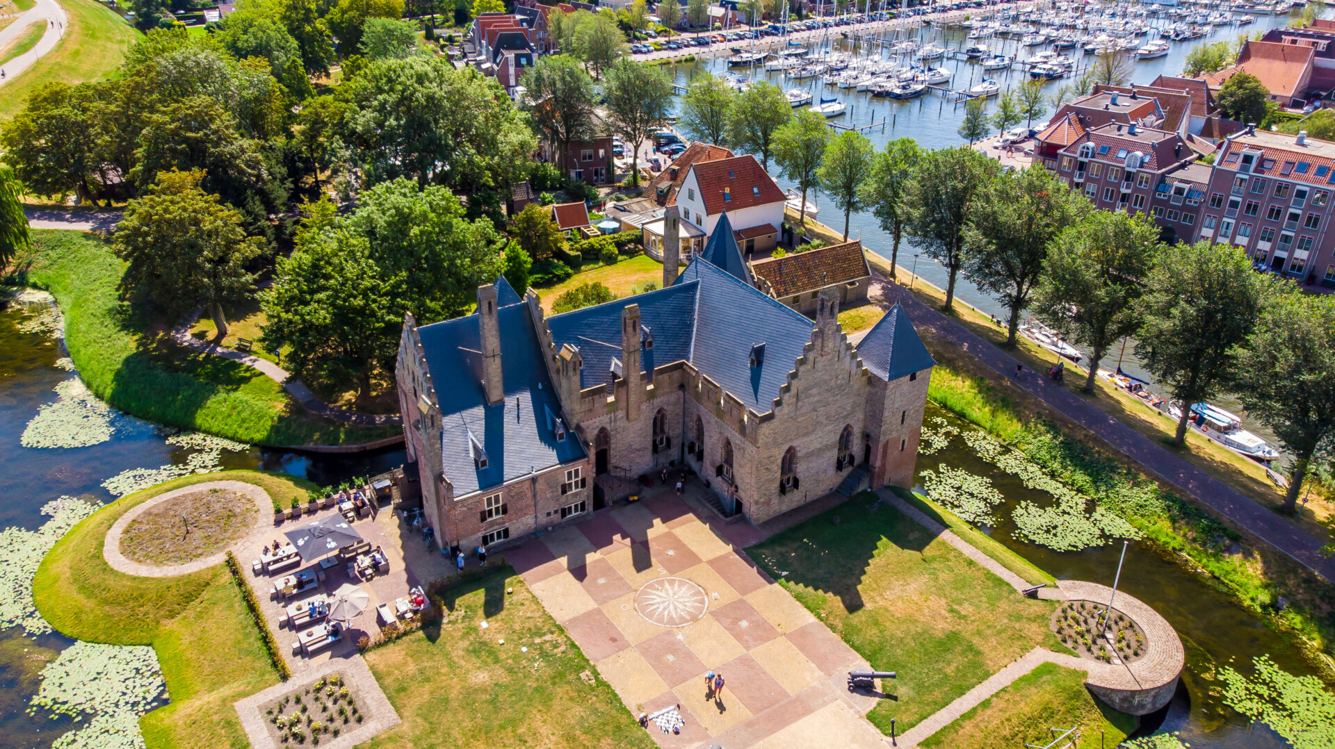 Tickets Kasteel Radboud zomer